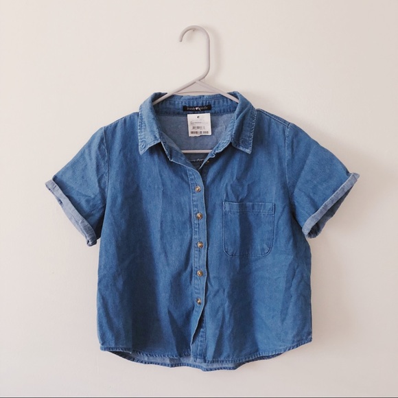 SOLD NWT Brandy Melville Payton Denim Top - Picture 4 of 7